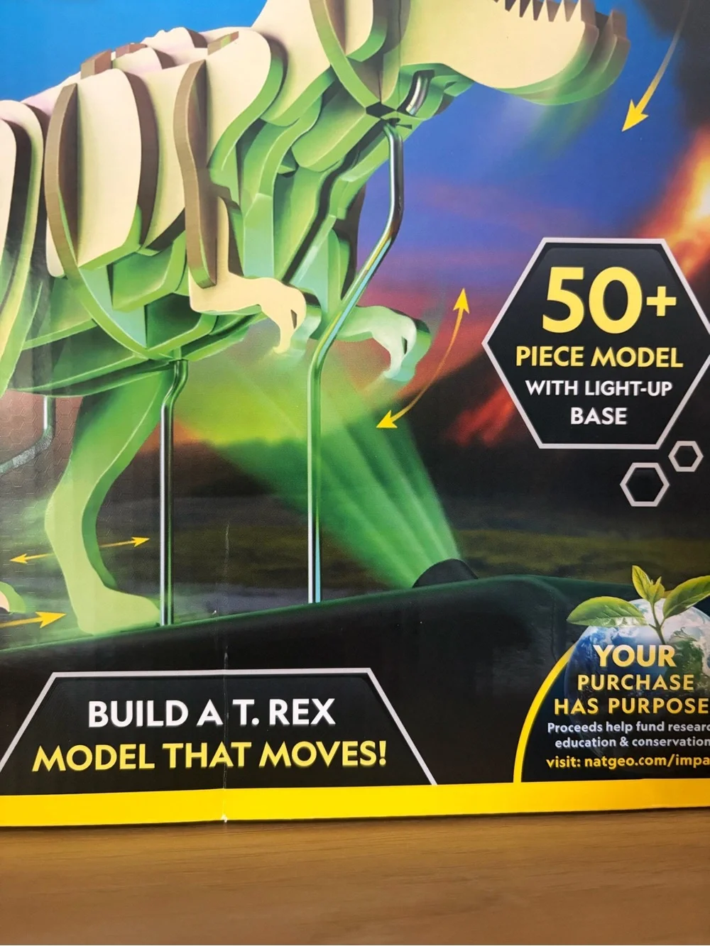✨$25✨NEW National Geographic Motorized T. Rex 3D Wood Puzzle with Light-up Base